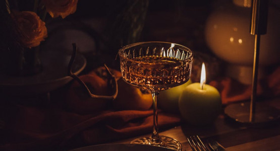 Aromatic Constellations: The Art of Aromastrology with Aqila Fragrances