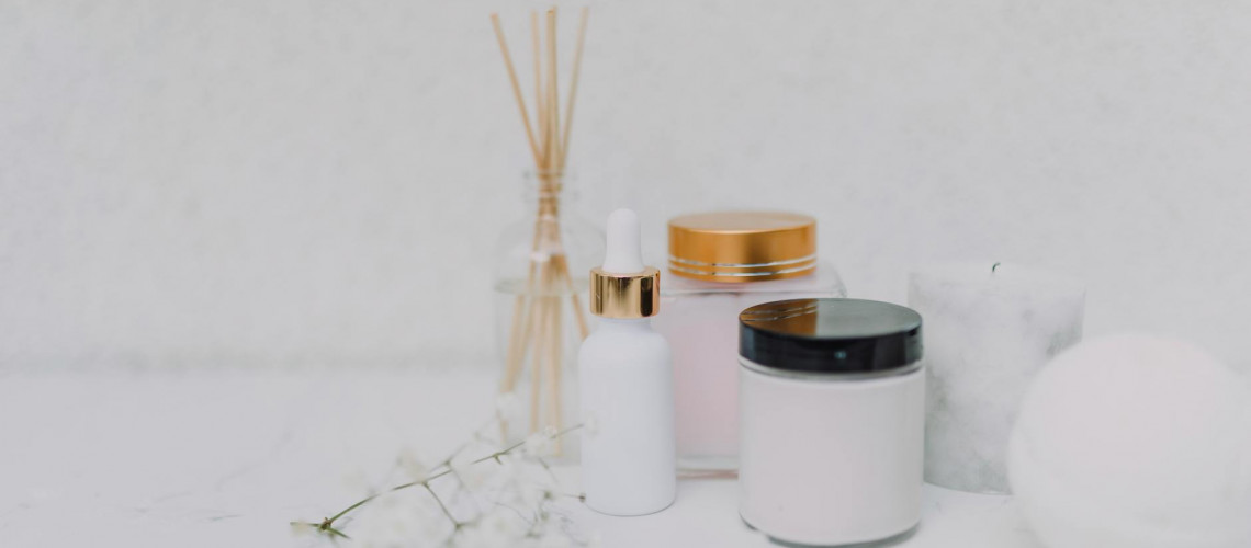 Elevating Experiences with Aroma: A Journey with Aqila's Luxury Fragrances