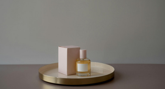 Elevating the Essence of Existence: Aqila's Luxury Fragrances in the Realm of Aromastrology
