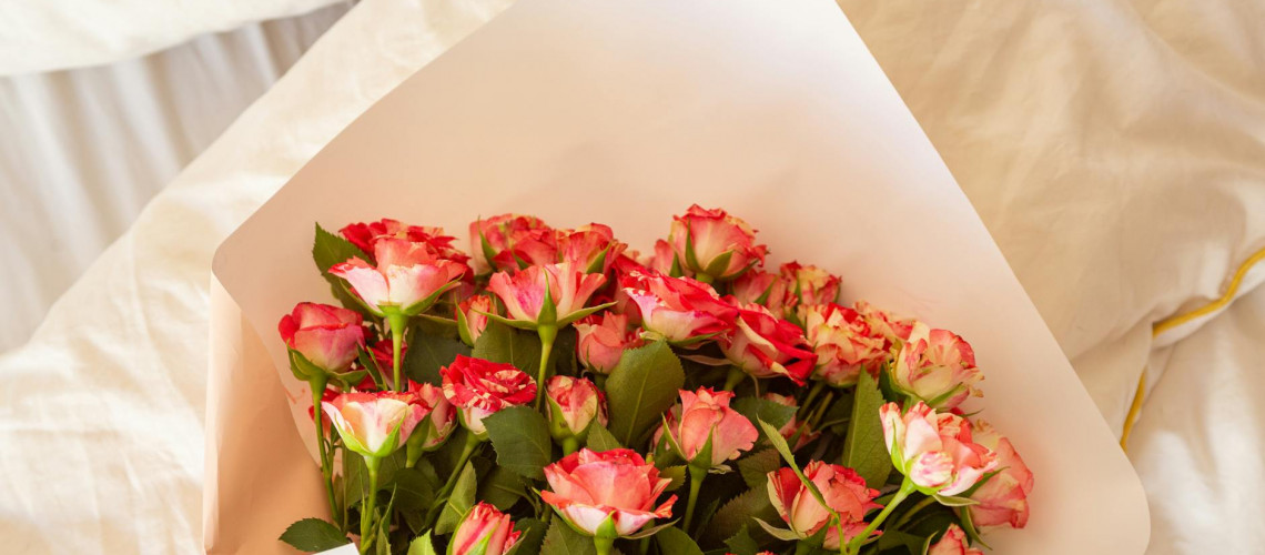 Scented Sorcery: How Aqila Fragrances Unlock Emotions and Boost Productivity