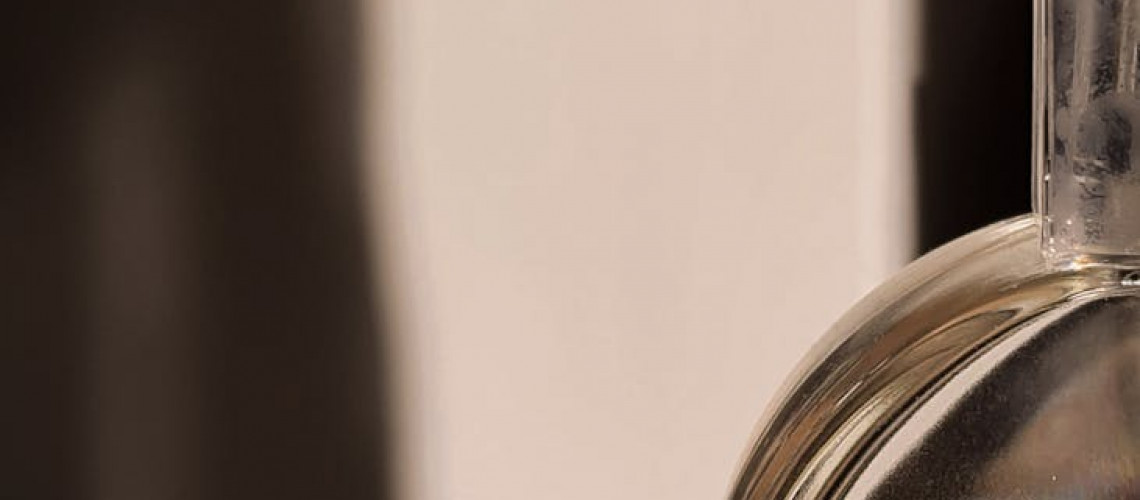 Scented Symphony: Crafting Your Unique Aqila Fragrance Narrative