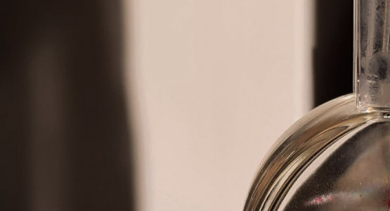Scented Symphony: Crafting Your Unique Aqila Fragrance Narrative