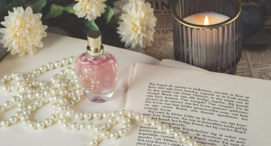 Seduce the Senses: Mastering the Art of Fragrance Layering with Aqila's Luxury Scents