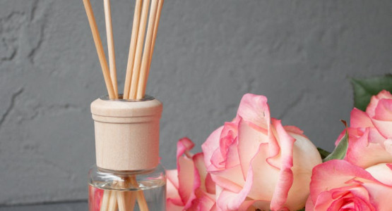 The Alchemy of Aroma: A Luxurious Journey into Stress Relief with Aqila Fragrances