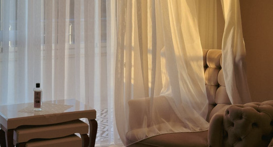 The Art of Aromatic Alchemy: Transforming Spaces with Aqila's Luxury Fragrances