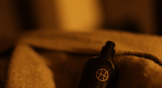 The Art of Scent: Personalising Your Signature Aqila Experience