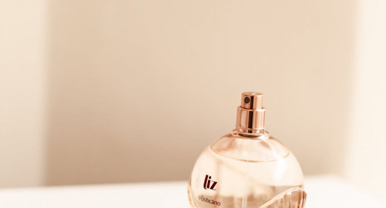 The Essence of Elegance: How Aqila Fragrances Refine Your Days and Spaces