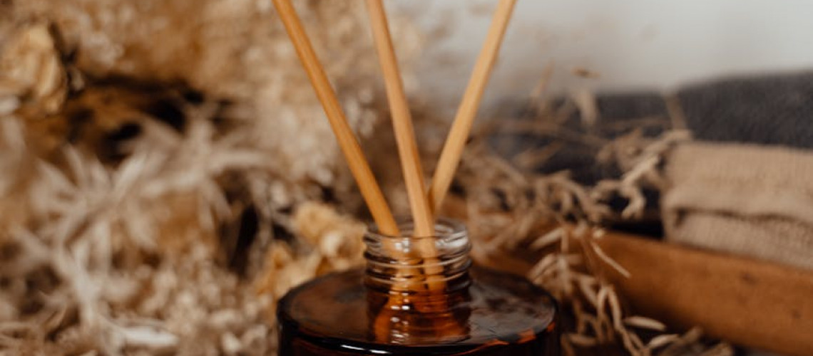 Unlocking the Secrets of Scent: The Alluring Power of Aqila Fragrances